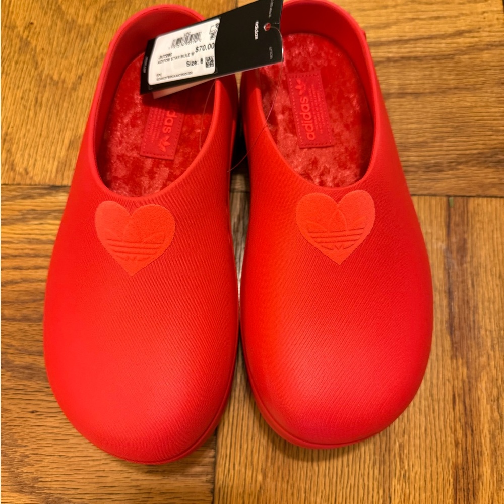Adidas Stan Mules with heart accent